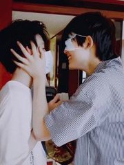 草莓丝瓜黄瓜共舞绿巨人